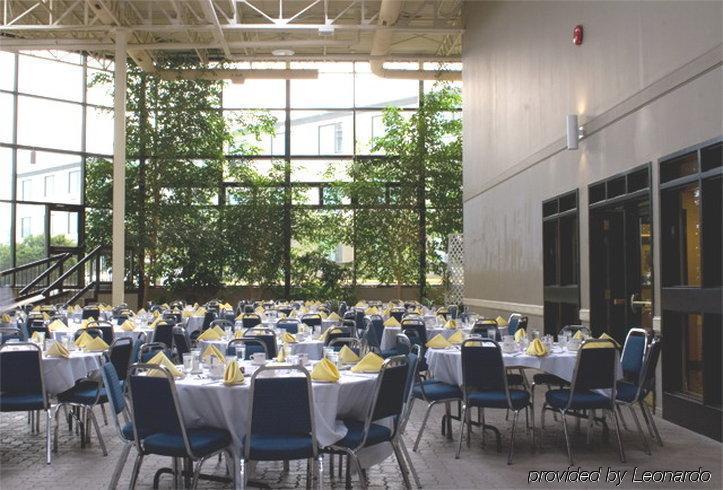 Holiday Inn Sudbury By Ihg Restaurant billede